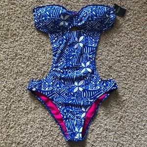Monokini from Hollister NWT